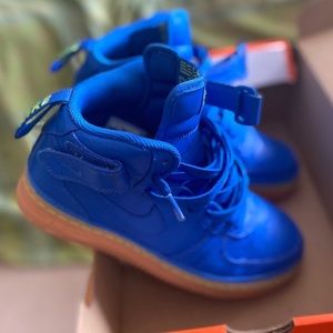 Nike Air Force 1 Blue with Gum sole